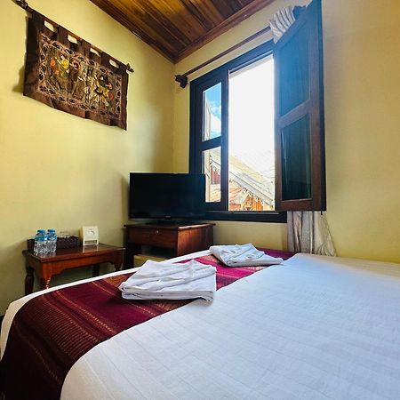 Anisa Mekong Riverside Villa 琅勃拉邦 外观 照片