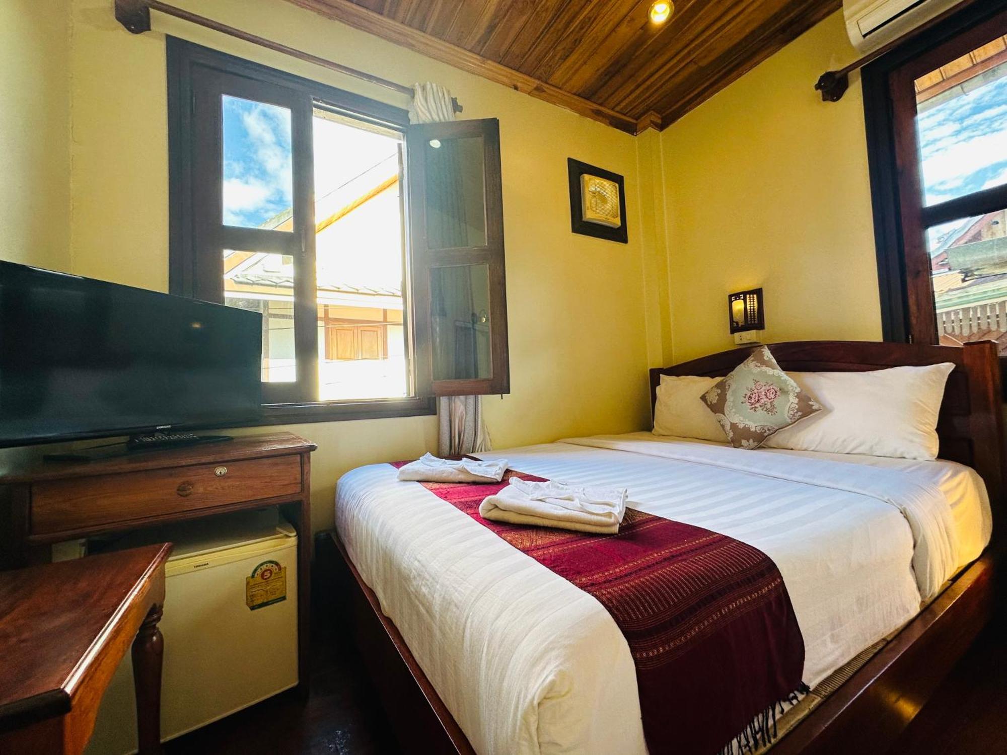 Anisa Mekong Riverside Villa 琅勃拉邦 外观 照片