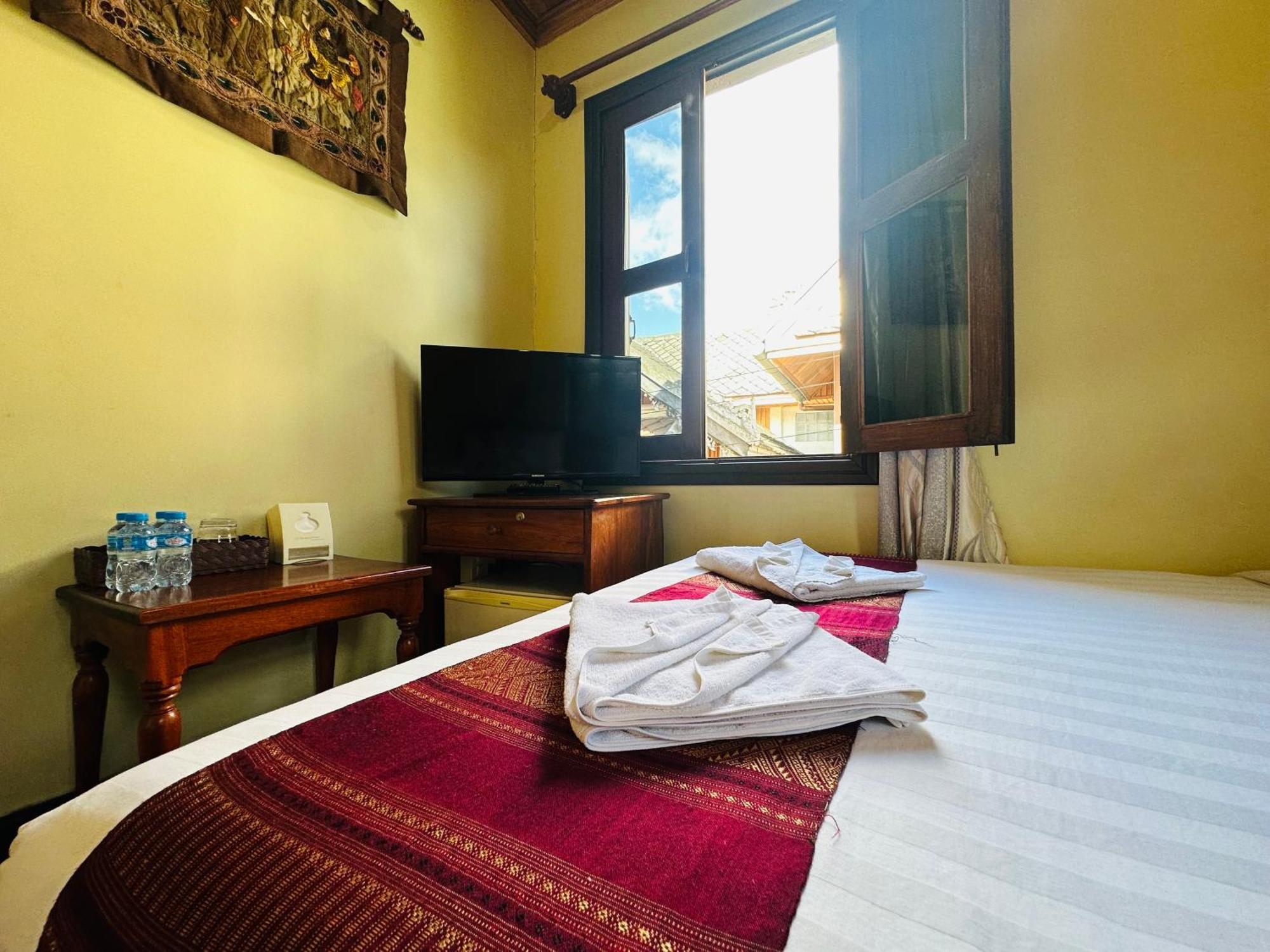 Anisa Mekong Riverside Villa 琅勃拉邦 外观 照片