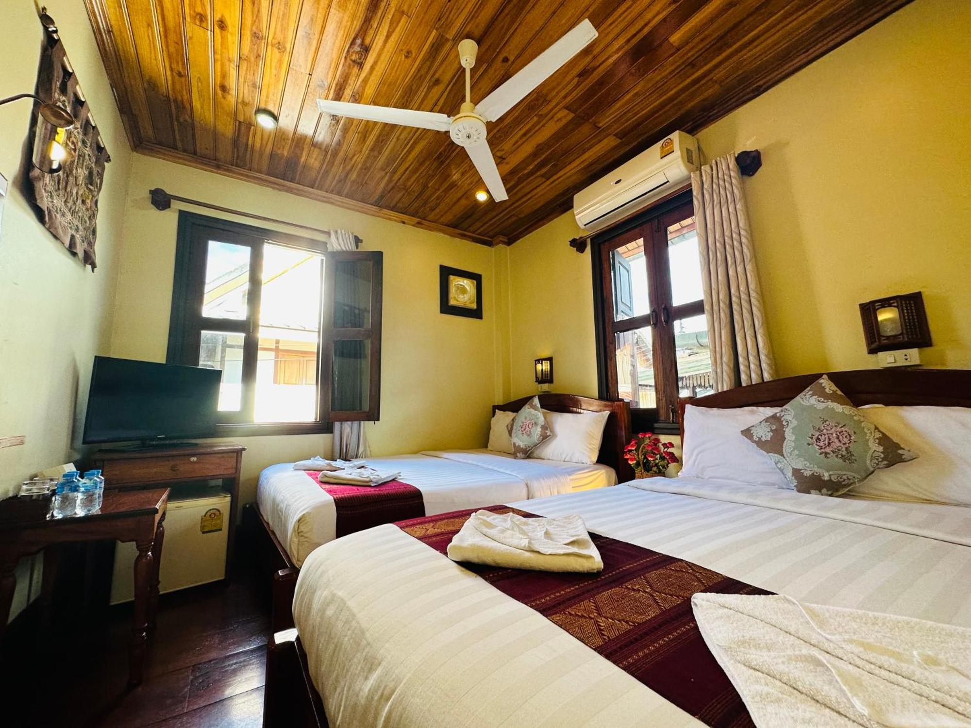 Anisa Mekong Riverside Villa 琅勃拉邦 外观 照片
