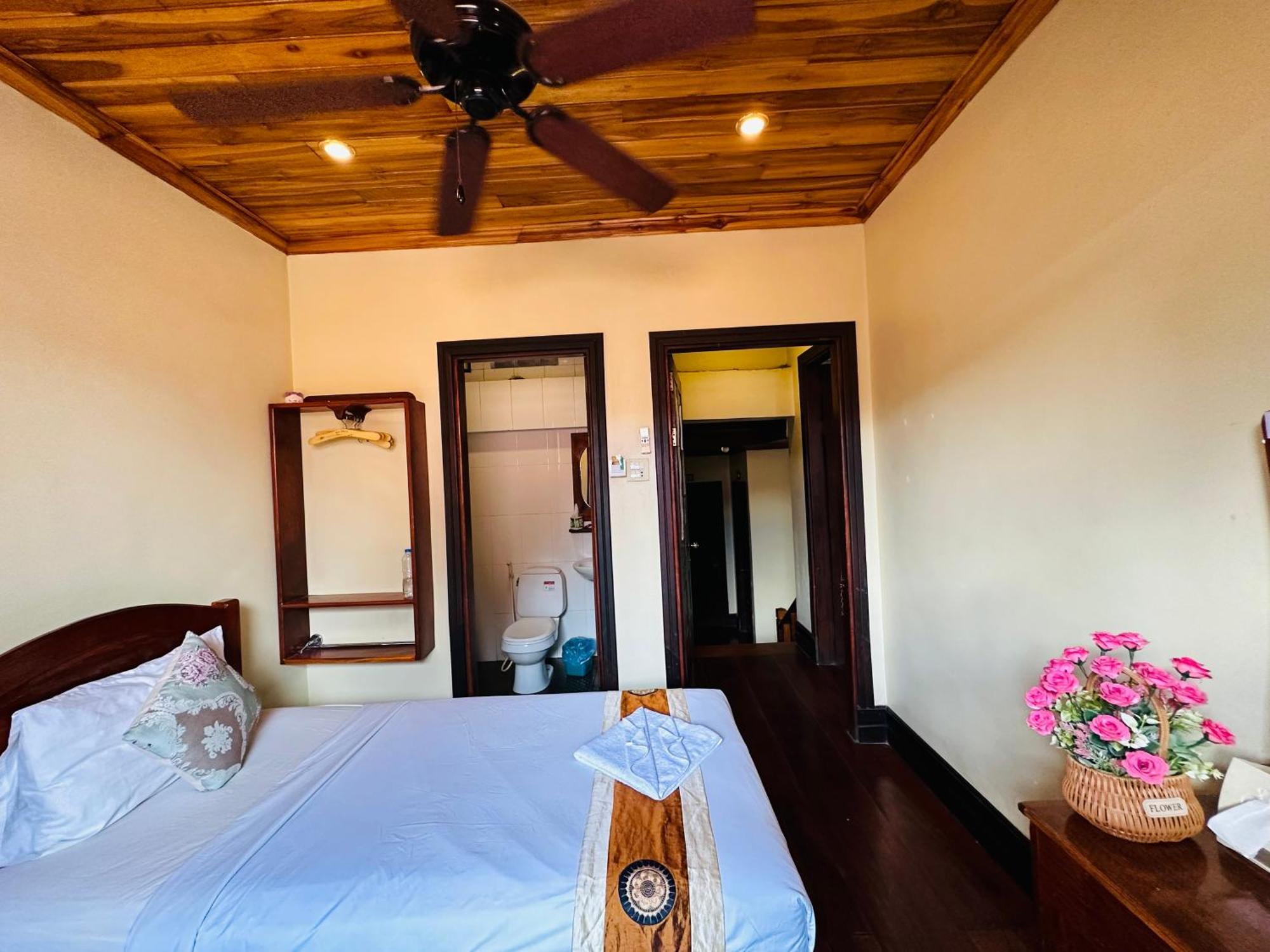 Anisa Mekong Riverside Villa 琅勃拉邦 外观 照片