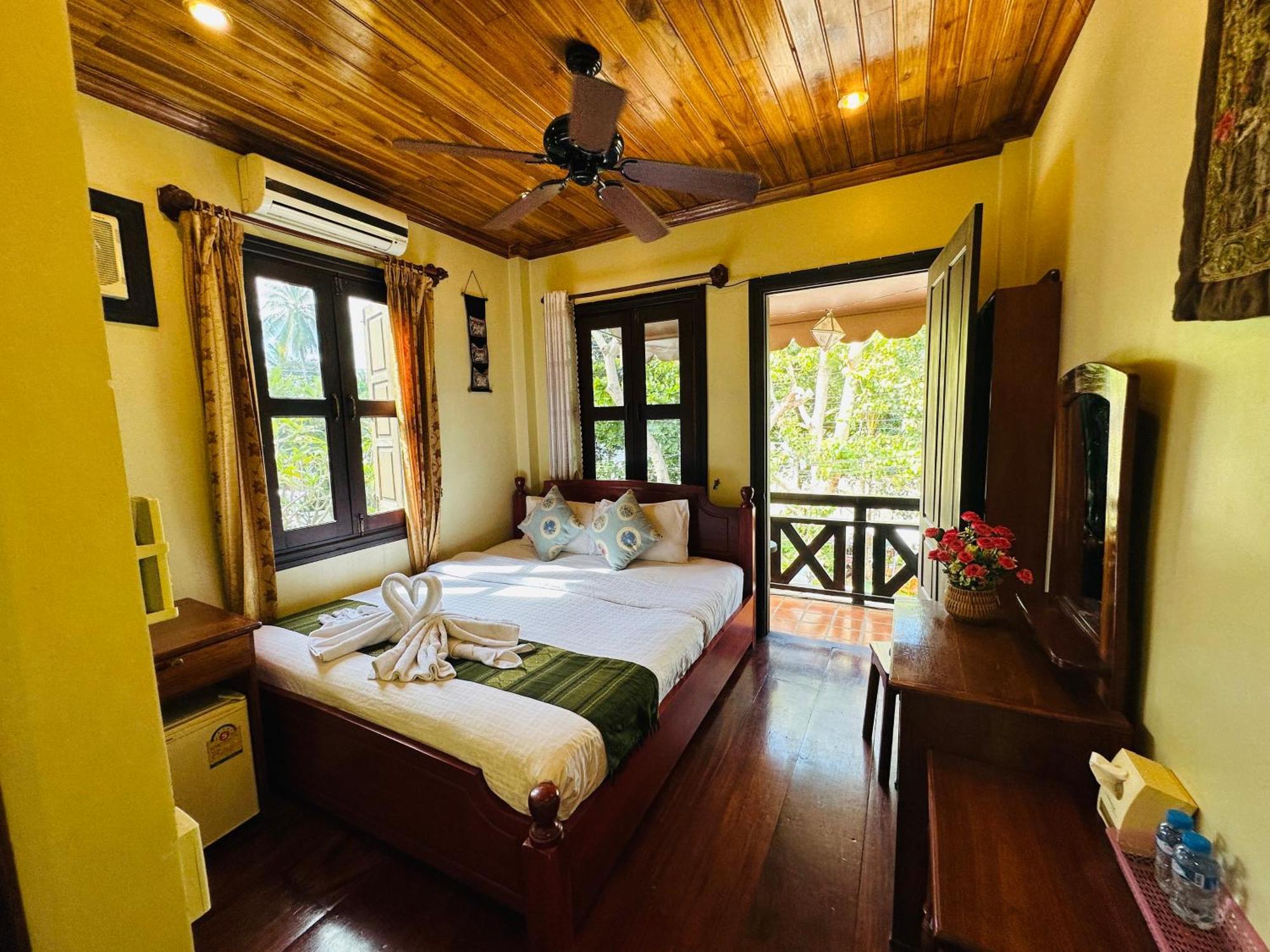 Anisa Mekong Riverside Villa 琅勃拉邦 外观 照片