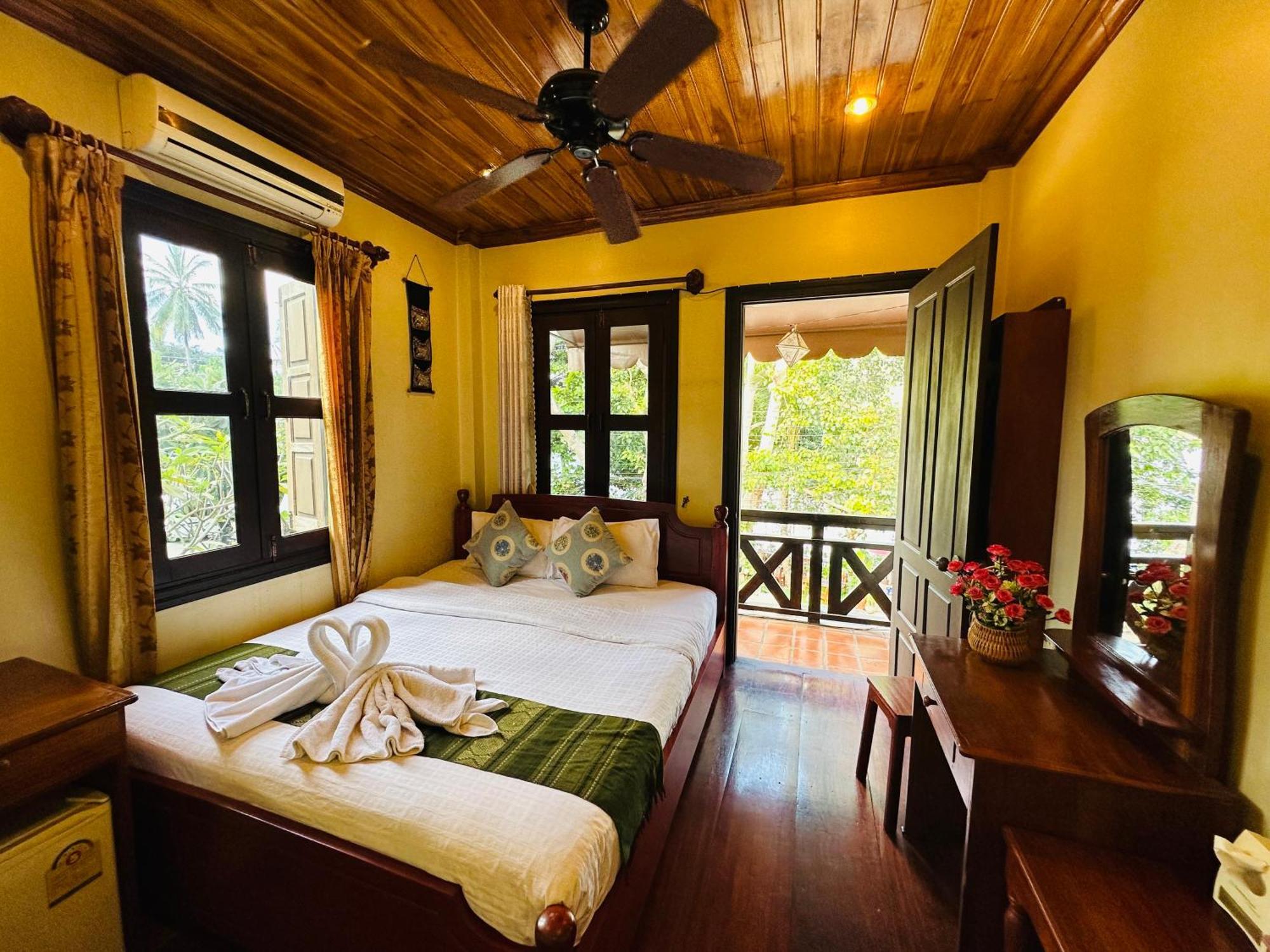 Anisa Mekong Riverside Villa 琅勃拉邦 外观 照片