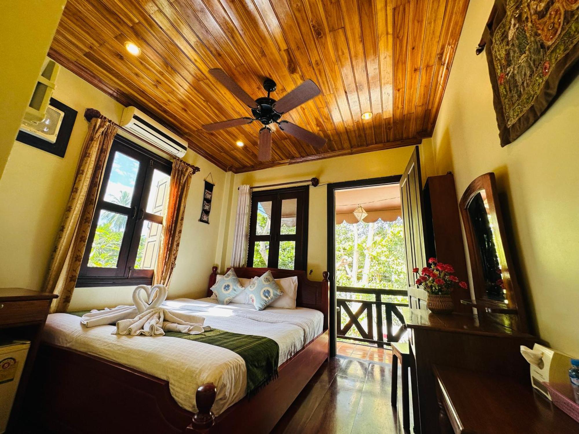 Anisa Mekong Riverside Villa 琅勃拉邦 外观 照片