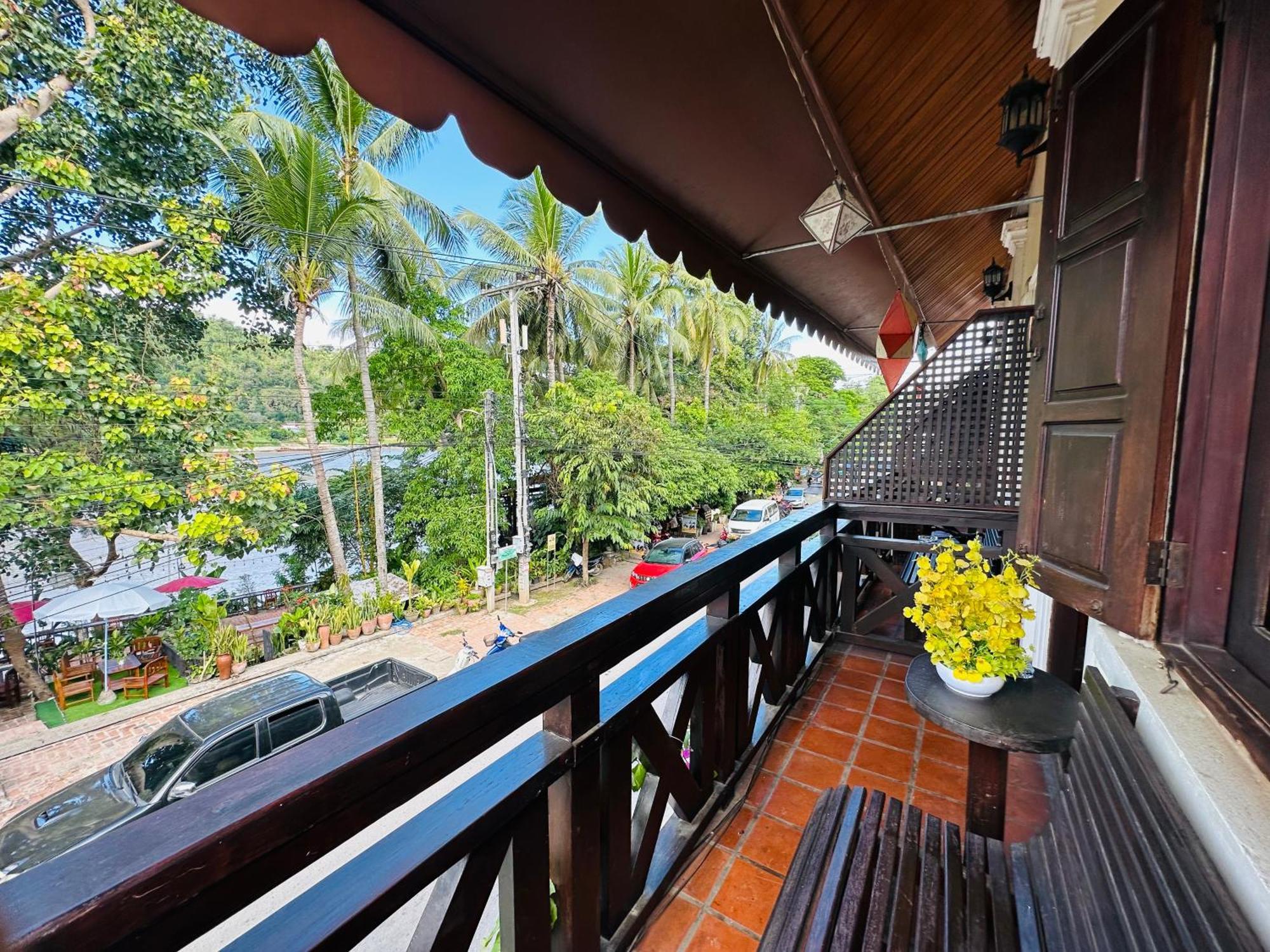 Anisa Mekong Riverside Villa 琅勃拉邦 外观 照片