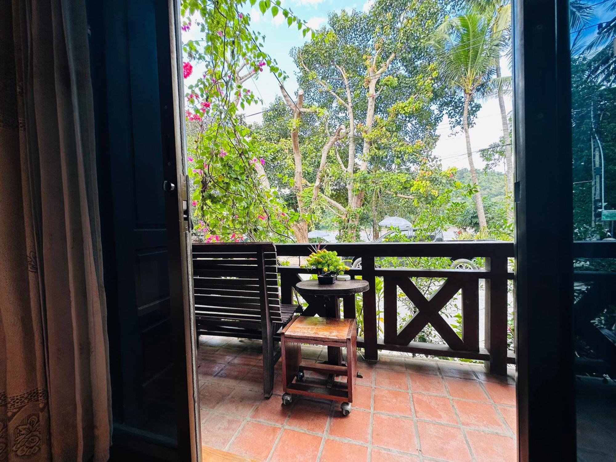 Anisa Mekong Riverside Villa 琅勃拉邦 外观 照片