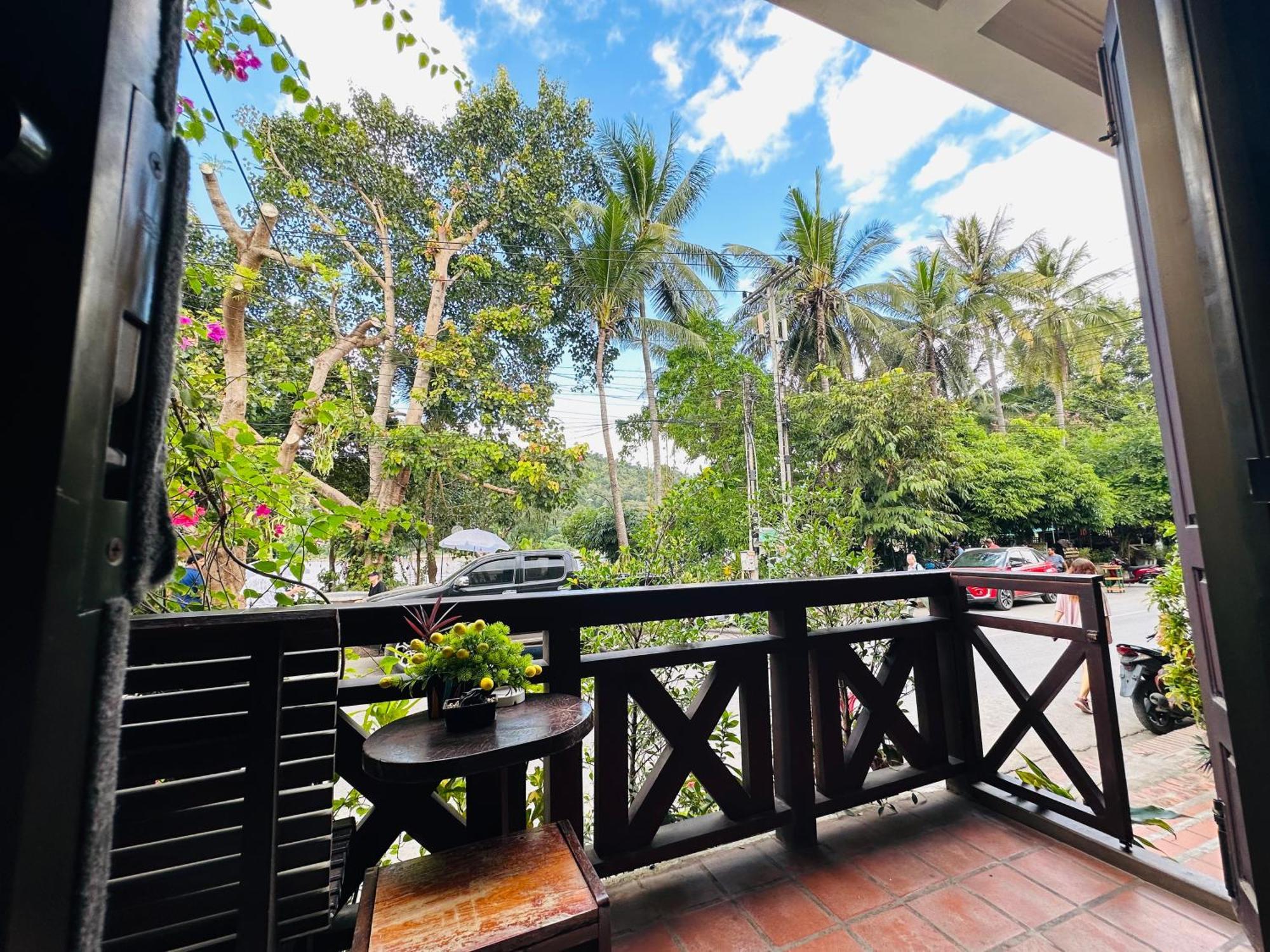 Anisa Mekong Riverside Villa 琅勃拉邦 外观 照片